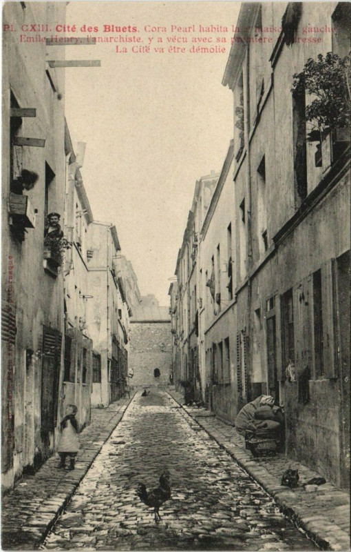 Carte postale ancienne Paris (11e) Cite des Bluets à Paris 11e