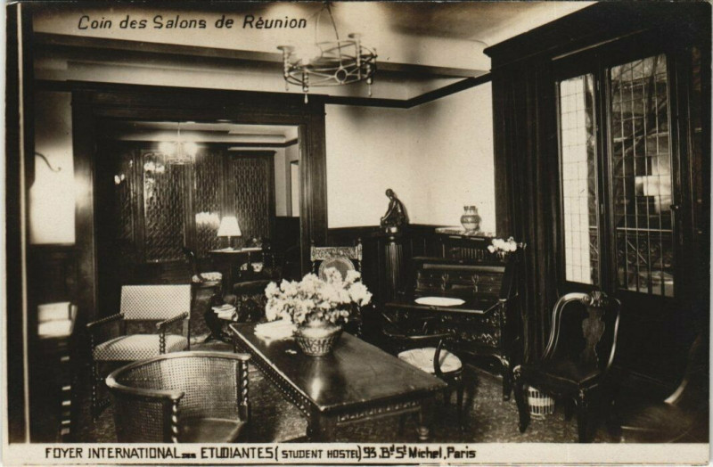Carte postale ancienne Paris (5e) 93 Bd Saint-Michel. Foyer International des Etudiants à Paris 5e
