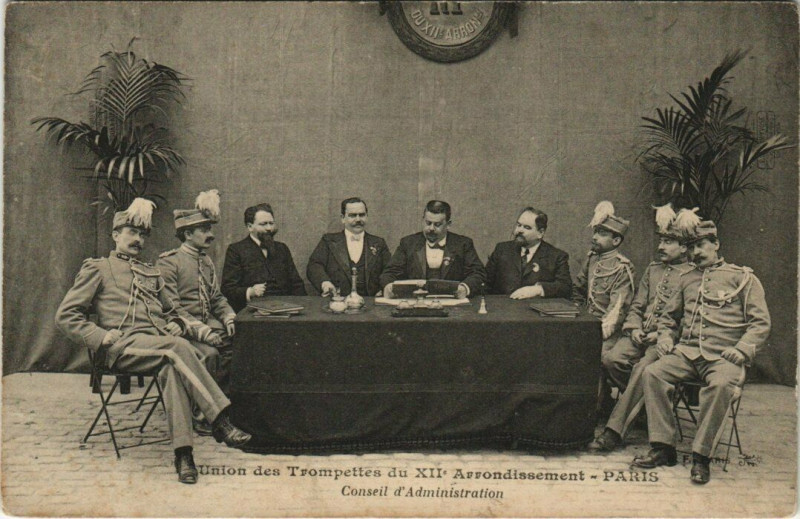 Carte postale ancienne Paris 12e Union des Trompettes Conseil d'Administration à Paris 12e