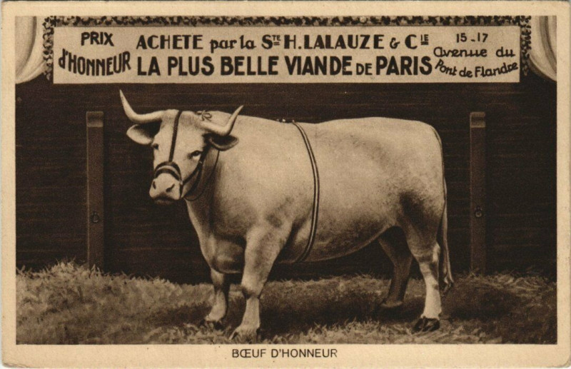Carte postale ancienne Boeuf d'Honneur à Paris 19e