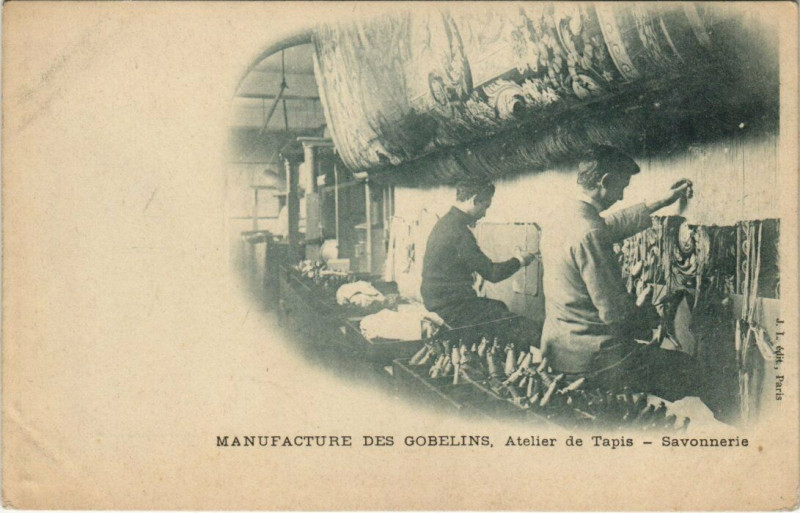 Carte postale ancienne Manufacture des Gobelins, Atelier de Tapis - Savonnerie à Paris 13e
