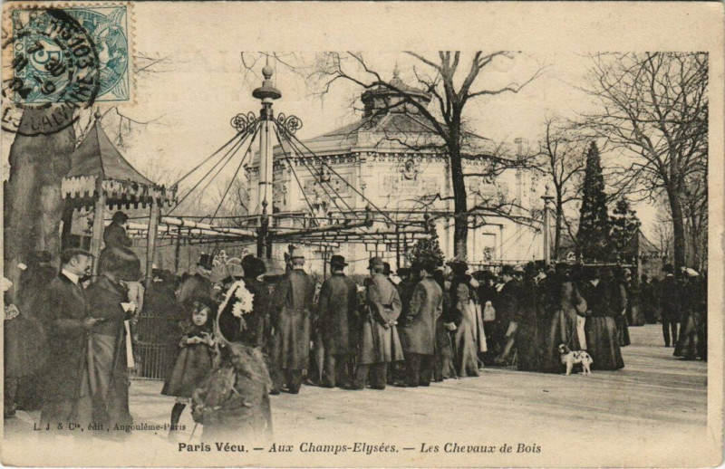 Carte postale ancienne Paris Vécu. Aux Champs-Elysées Les Chevaux de Bois à Paris
