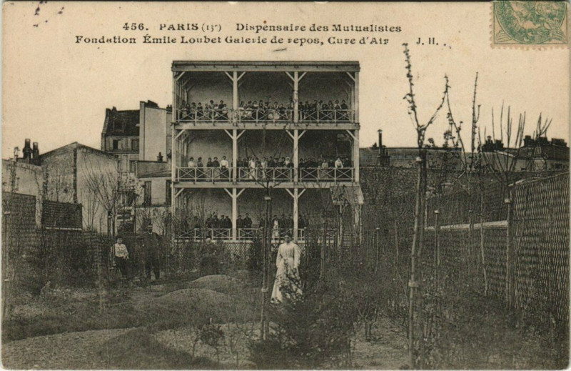 Carte postale ancienne Paris (13e) Dispensaire des Mutualistes. Fond. Emile Loubet à Paris 13e