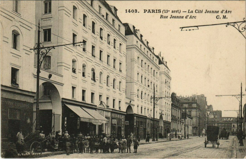Carte postale ancienne La Cité Jeanne d'Arc - Rue Jeanne d'Arc à Paris 13e