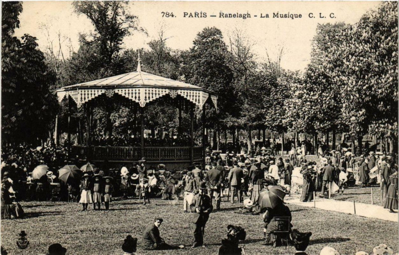Carte postale ancienne Ranelagh - La Musique à Paris 16e