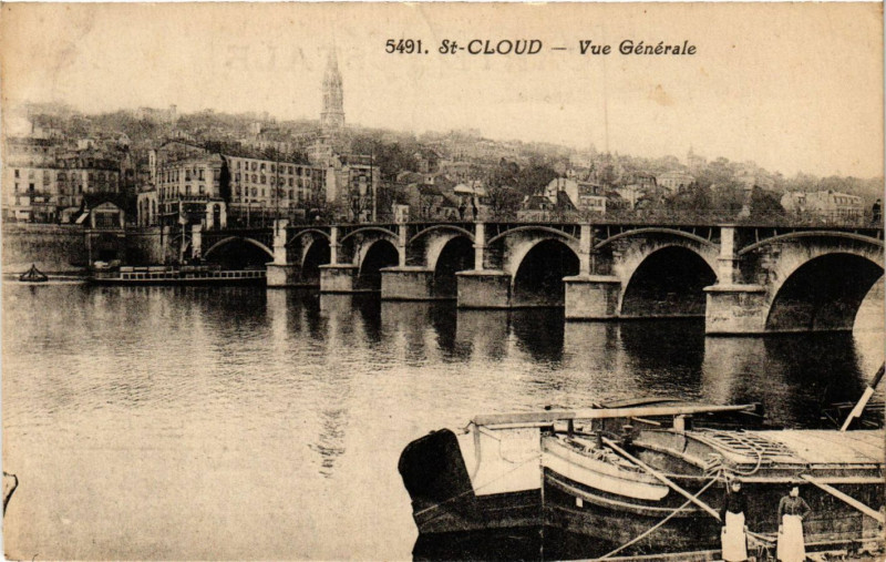 Carte postale ancienne Saint-Cloud - Vue Générale à Saint-Cloud