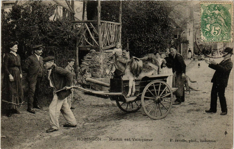 Carte postale ancienne Robinson - Martin est Vainqueur