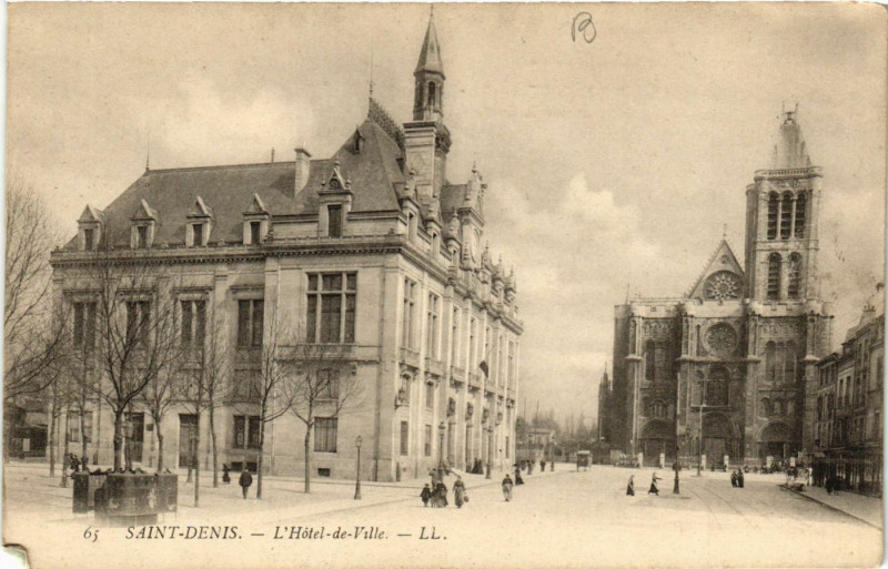 Carte postale ancienne Saint-Denis - L'Hotel-de-Ville à Saint-Denis