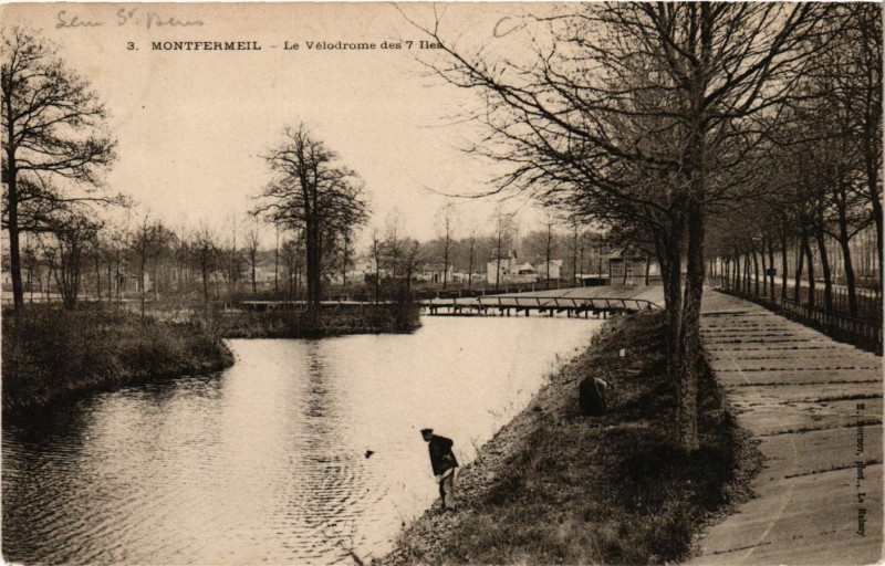 Carte postale ancienne Montfermeil - Le Vélodrome des 7 Iles à Montfermeil