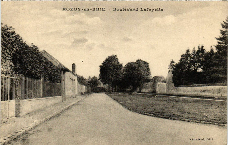 Carte postale ancienne Rozoy-en-Brie - Boulevard Lafayette