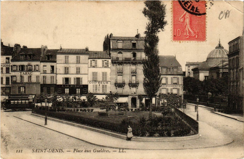 Carte postale ancienne Saint-Denis - Place aux Gueldres à Saint-Denis
