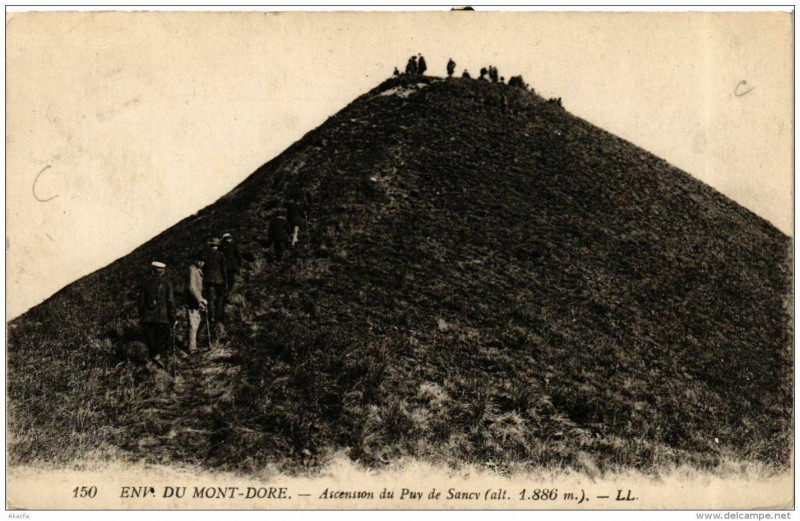 Carte postale ancienne Env. du Mont-Dore Ascension du Puy de Sancy à Mont-Dore