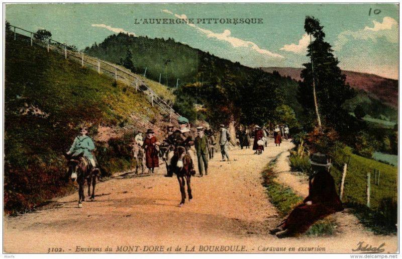 Carte postale ancienne Env. du Mont-Dore et de La Bourboule à La Bourboule