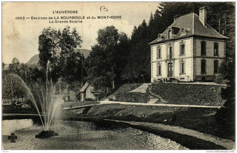 Carte postale ancienne Env. de La Bourboule et du Mont-Dore La Grande Scierie à La Bourboule