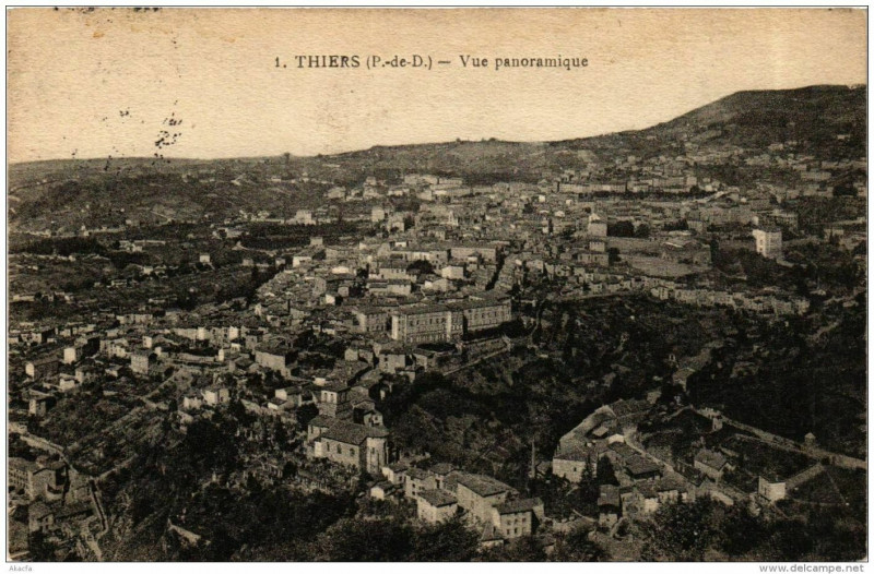 Carte postale ancienne Thiers Vue Panoramique à Thiers