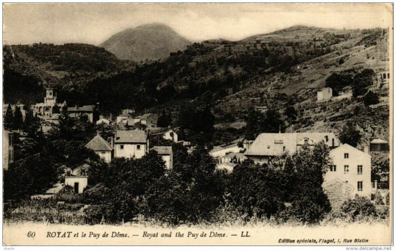 Carte postale ancienne Royat et Le Puy-de-Dome à Royat