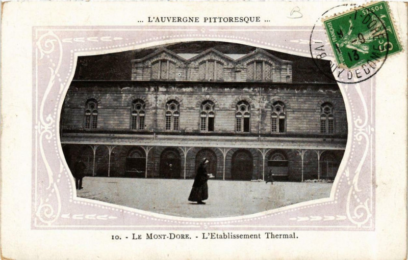 Carte postale ancienne Le Mont-Dore L'Etabl. thermal à Mont-Dore