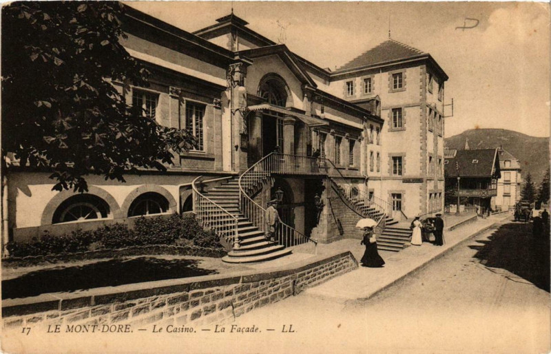 Carte postale ancienne Le Mont-Dore Le Casino La Facade à Mont-Dore