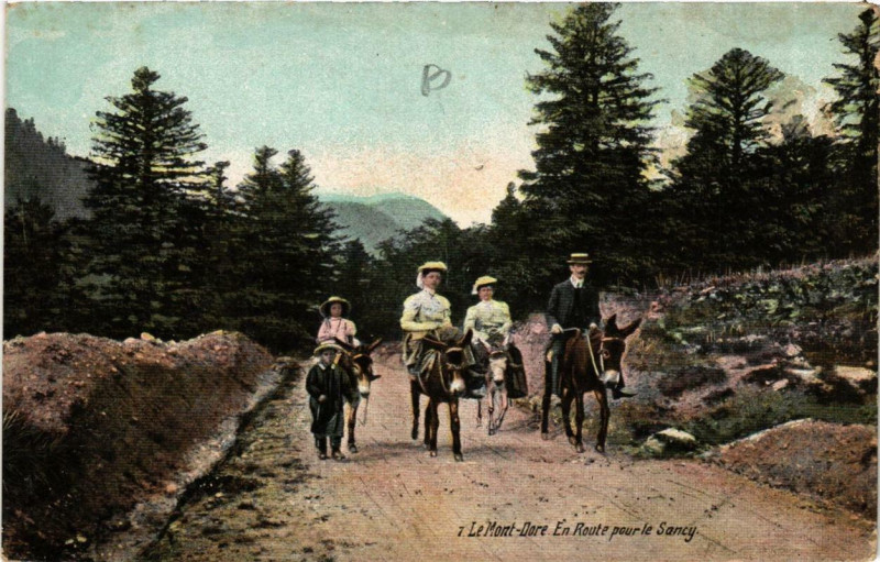 Carte postale ancienne Le Mont-Dore En Route pour le Sancy à Mont-Dore