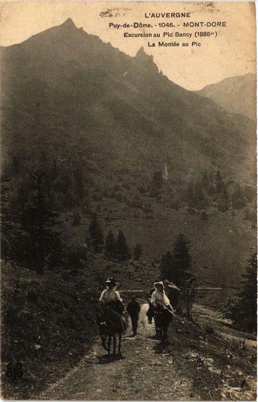 Carte postale ancienne Le Mont-Dore Excursion au Pic Sancy La Montée au Pic à Mont-Dore