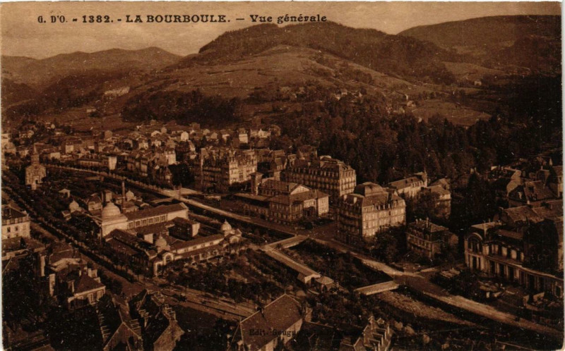 Carte postale ancienne La Bourboule Vue Generale à La Bourboule