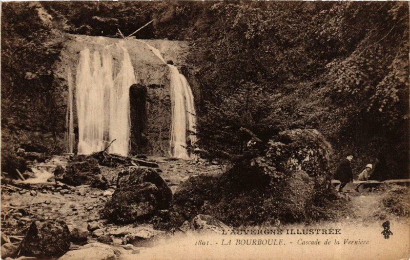 Carte postale ancienne La Bourboule Cascade de la Verniere à La Bourboule