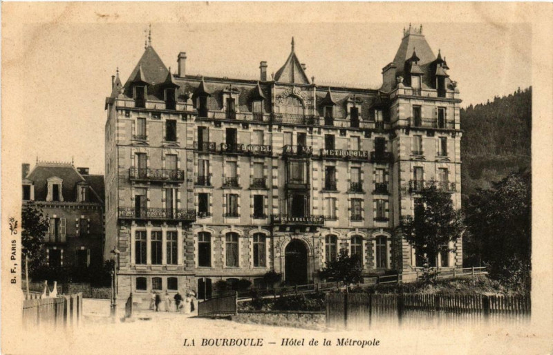 Carte postale ancienne La Bourboule Hotel de la Metropole à La Bourboule