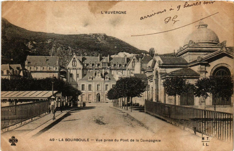 Carte postale ancienne La Bourboule Vue prise du Pont de la Compagnie à La Bourboule