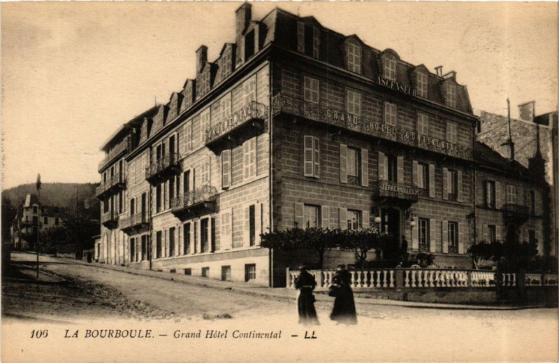 Carte postale ancienne La Bourboule Grand Hotel Continental à La Bourboule