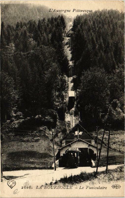 Carte postale ancienne La Bourboule Le Funiculaire à La Bourboule
