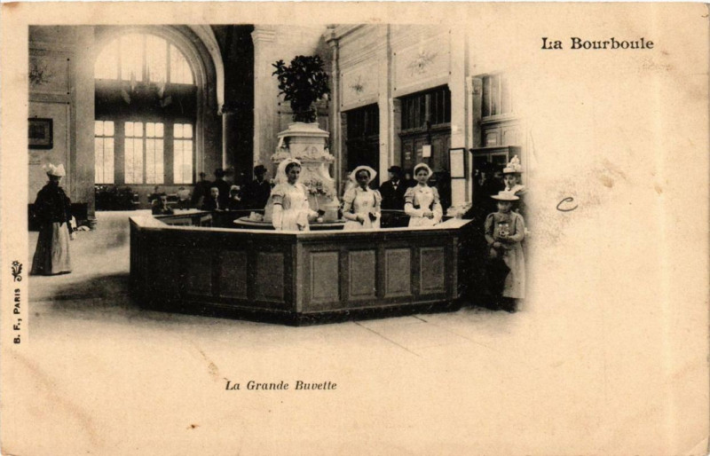 Carte postale ancienne La Bourboule La Grande Buvette à La Bourboule