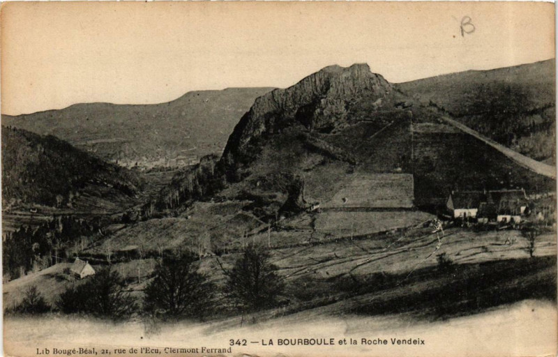 Carte postale ancienne La Bourboule et la Roche Vendeix à La Bourboule
