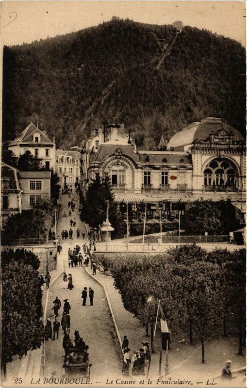 Carte postale ancienne La Bourboule Le Casino et le Funiculaire à La Bourboule