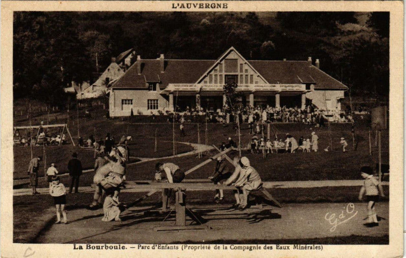 Carte postale ancienne La Bourboule Parc d'Enfants à La Bourboule