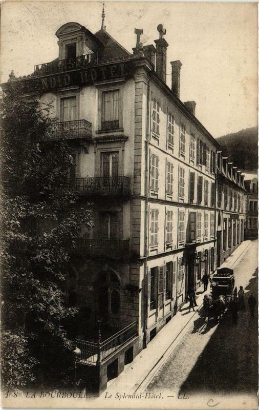 Carte postale ancienne La Bourboule Le Splendid-Hotel à La Bourboule