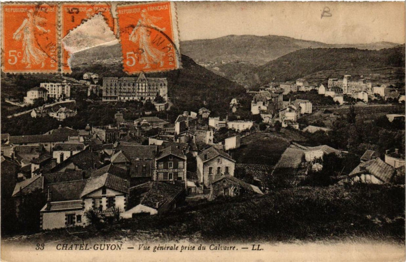 Carte postale ancienne Chatel-Guyon Vue Generale prise du Calvaire à Ris