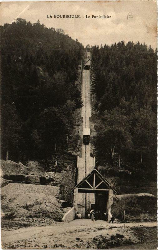 Carte postale ancienne La Bourboule Le Funiculaire à La Bourboule