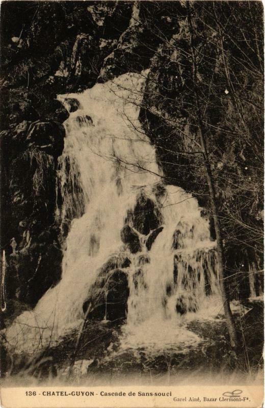 Carte postale ancienne Chatel-Guyon Cascade de Sans-souci