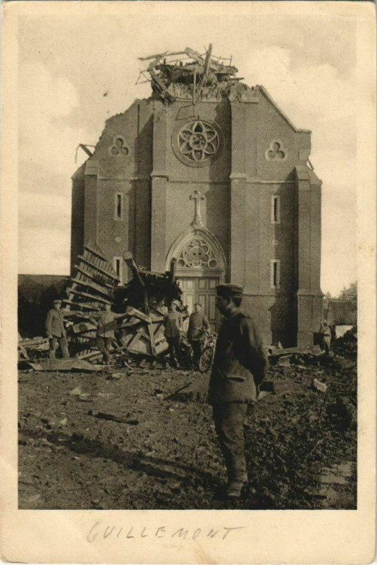 Carte postale ancienne Guerre Guillemont Kirche nach der Sprengung à Guillemont