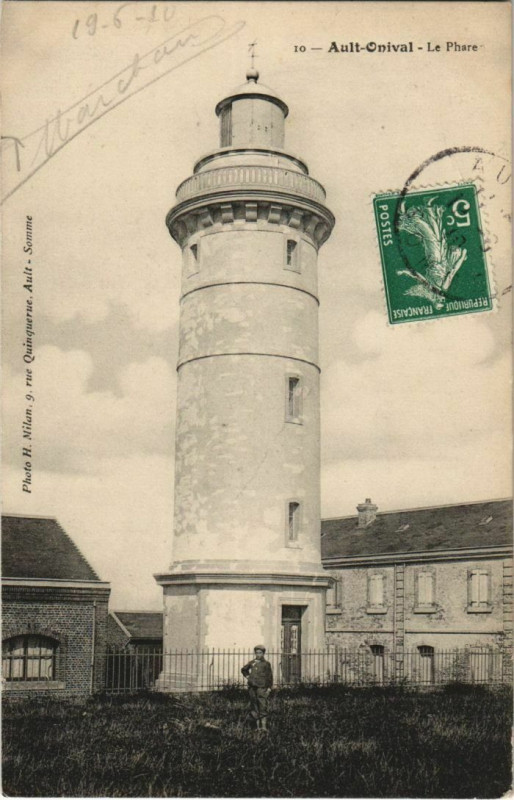 Carte postale ancienne Ault Le Phare à Ault