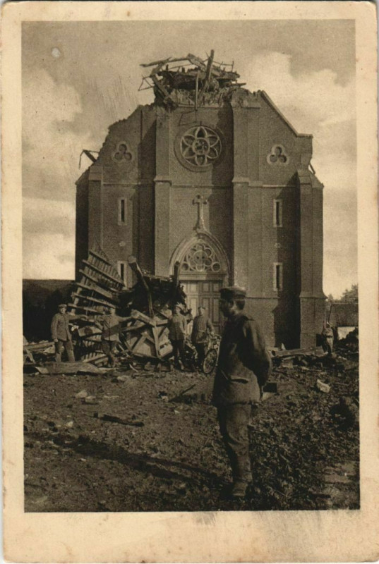 Carte postale ancienne Guerre Guillemont Kirche nach der Sprengung à Guillemont