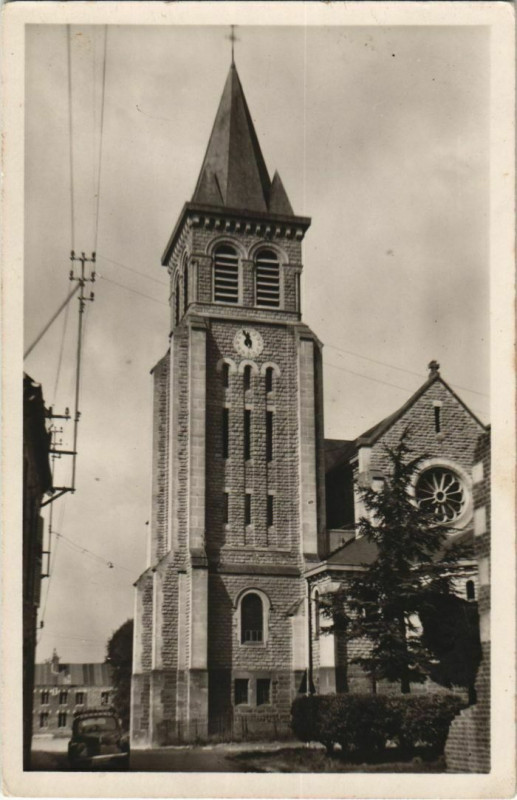 Carte postale ancienne Nesle Eglise à Nesle