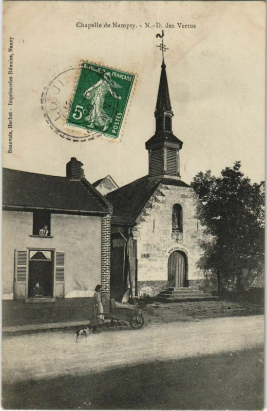 Carte postale ancienne Nampty Chapelle Notre-Dame à Nampty
