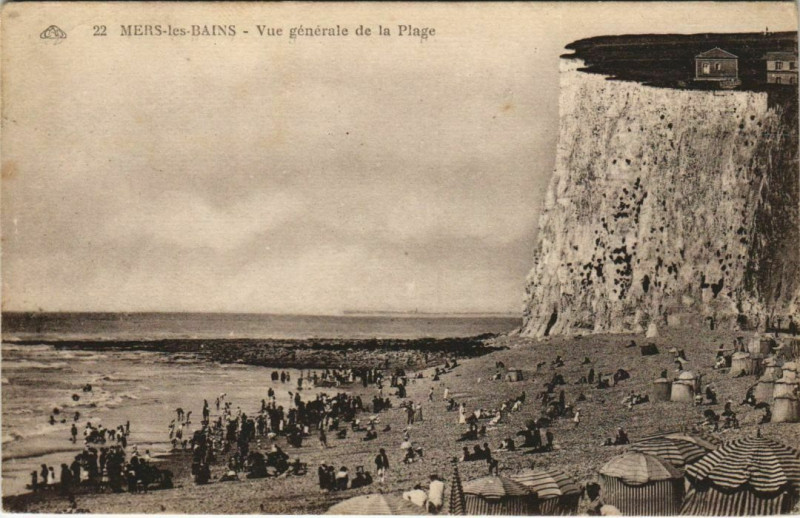 Carte postale ancienne Mers-les-Bains Vue générale de la Plage à Mers-les-Bains