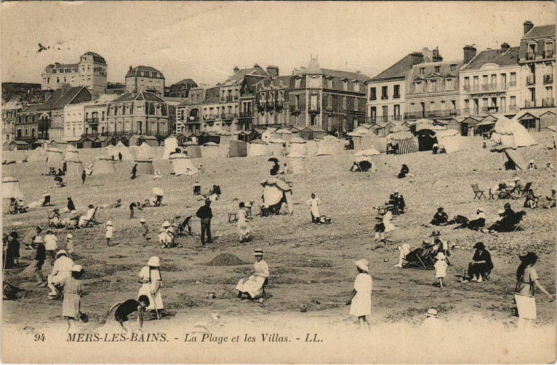 Carte postale ancienne Mers-les-Bains la Plage et les Villas à Mers-les-Bains