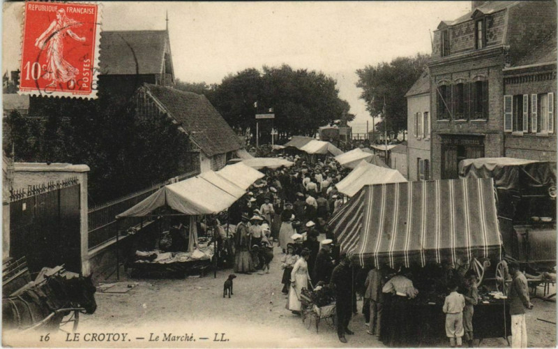 Carte postale ancienne Le Crotoy Le Marché au Crotoy