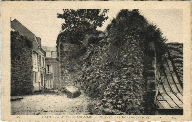 Carte postale ancienne Saint-Valery-sur-Somme Ruines des Fortifications à Y