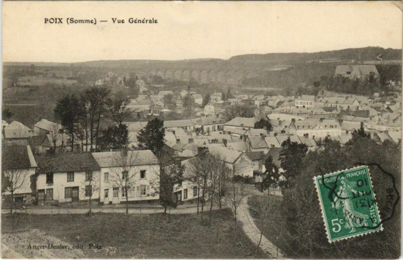 Carte postale ancienne Poix vue générale