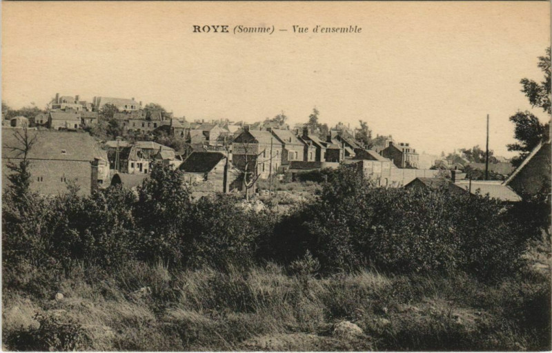 Carte postale ancienne Roye ve d'ensemble à Roye