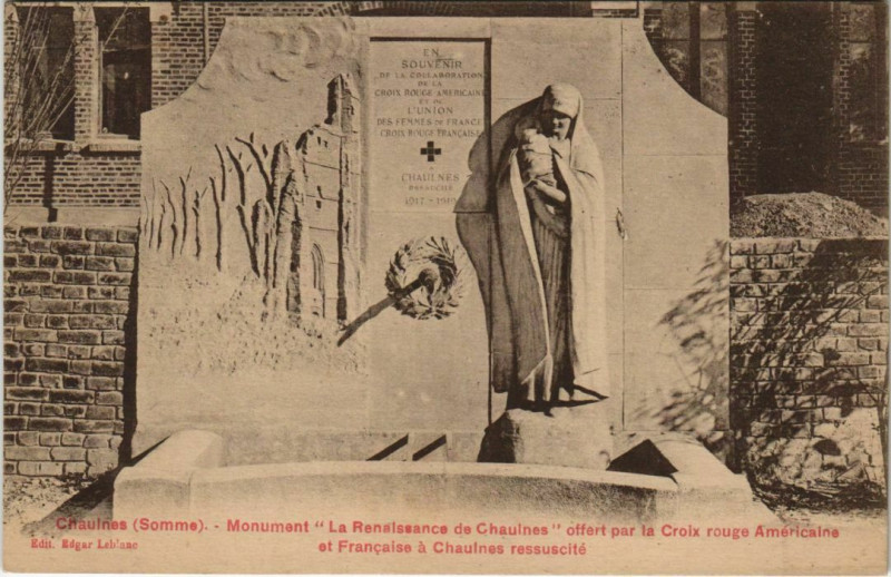 Carte postale ancienne Chaulnes Monument aux Morts à Chaulnes
